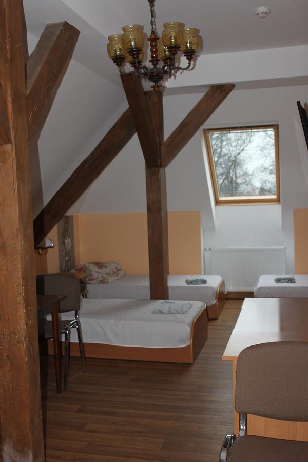 Palac Ogrodowa Tarnowskie Góry Extérieur photo
