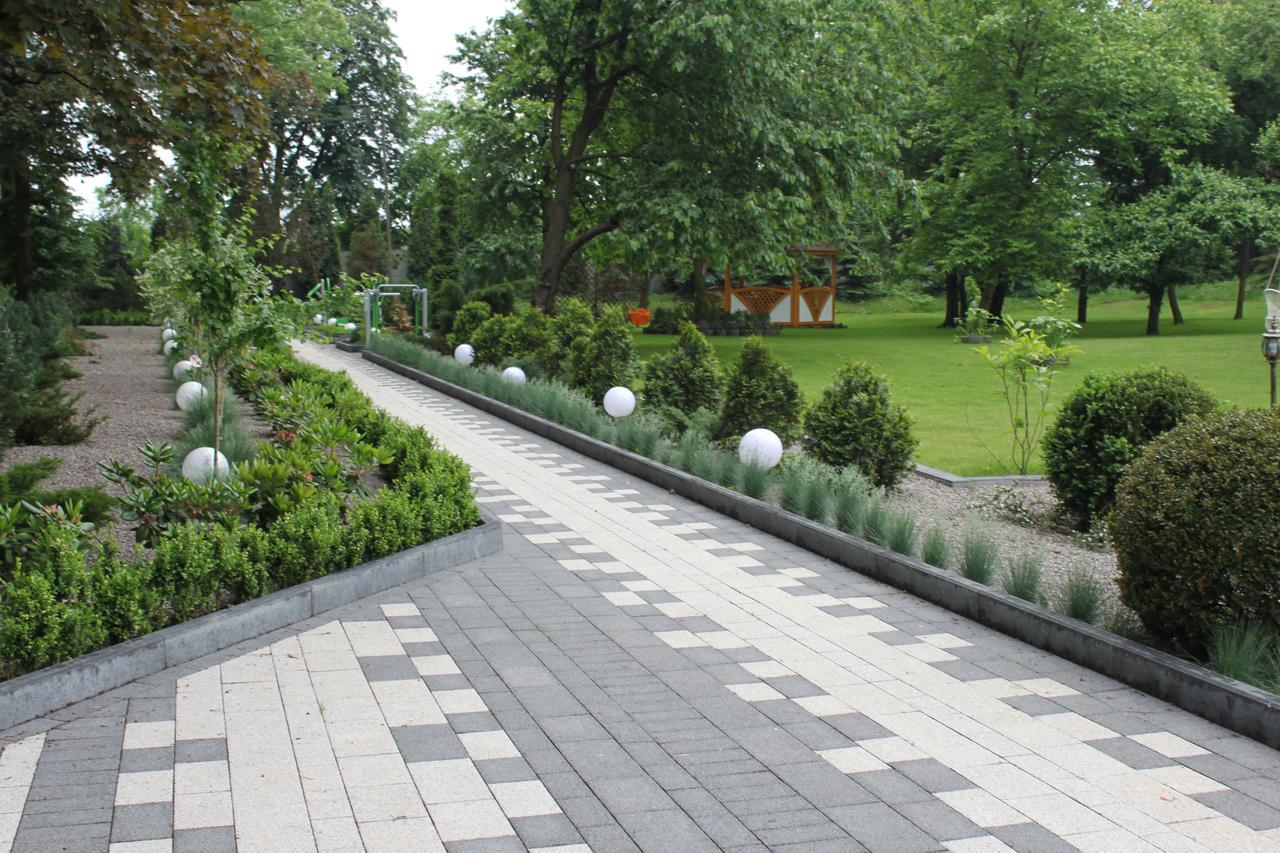 Palac Ogrodowa Tarnowskie Góry Extérieur photo