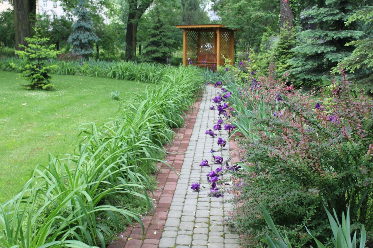 Palac Ogrodowa Tarnowskie Góry Extérieur photo